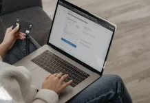 Na co zwrócić uwagę przy wyborze sklepu internetowego z elektroniką blelektronik.com.pl - 331-na-co-zwrocic-uwage-przy-wyborze-sklepu-internetowego-z-elek.webp
